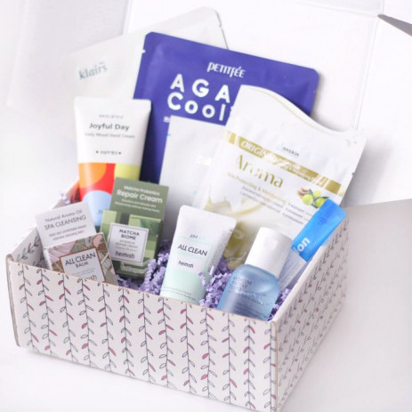 Большой подарочный бокс Lunifera Try Everything Beauty Box